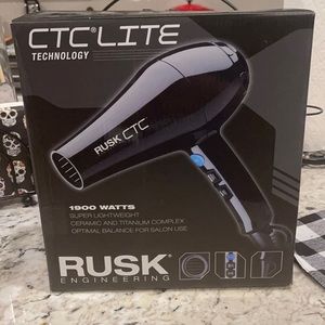 Rusk engineering 1900 watt hair dryer with ctc lite technology